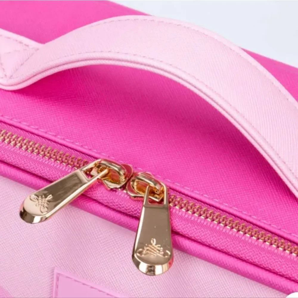 Impressions X Barbie Cosmetic Case‎ w/Dividers
